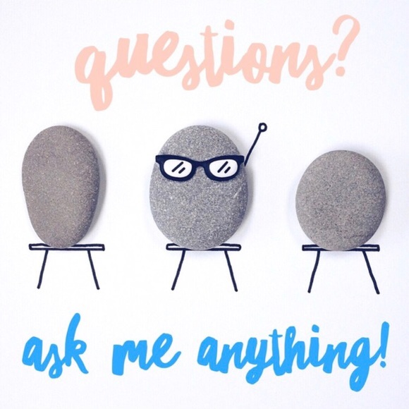 Welcome To My Closet! 💐 - Picture 8 of 13